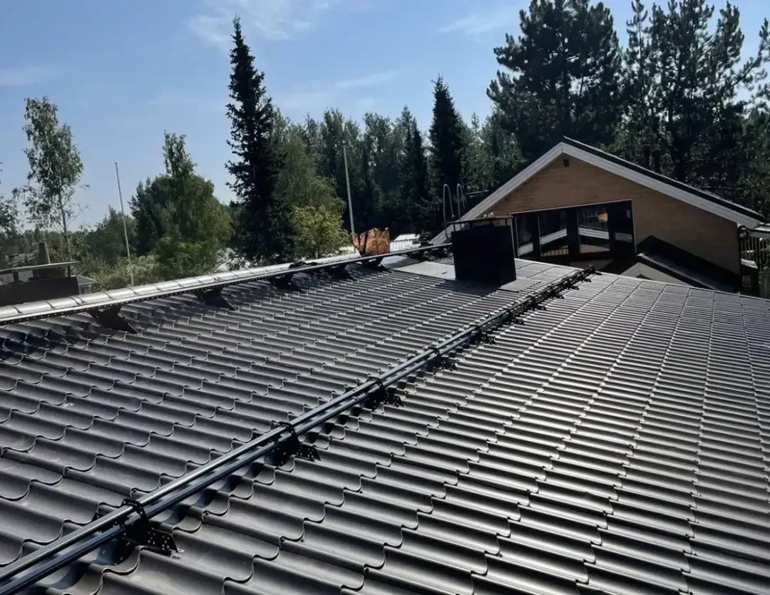 Kattoturvatuotteet — kattoportaat, sillat ja lumiestimet